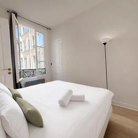 Entire 1br In Centre Near Louvre Parijs